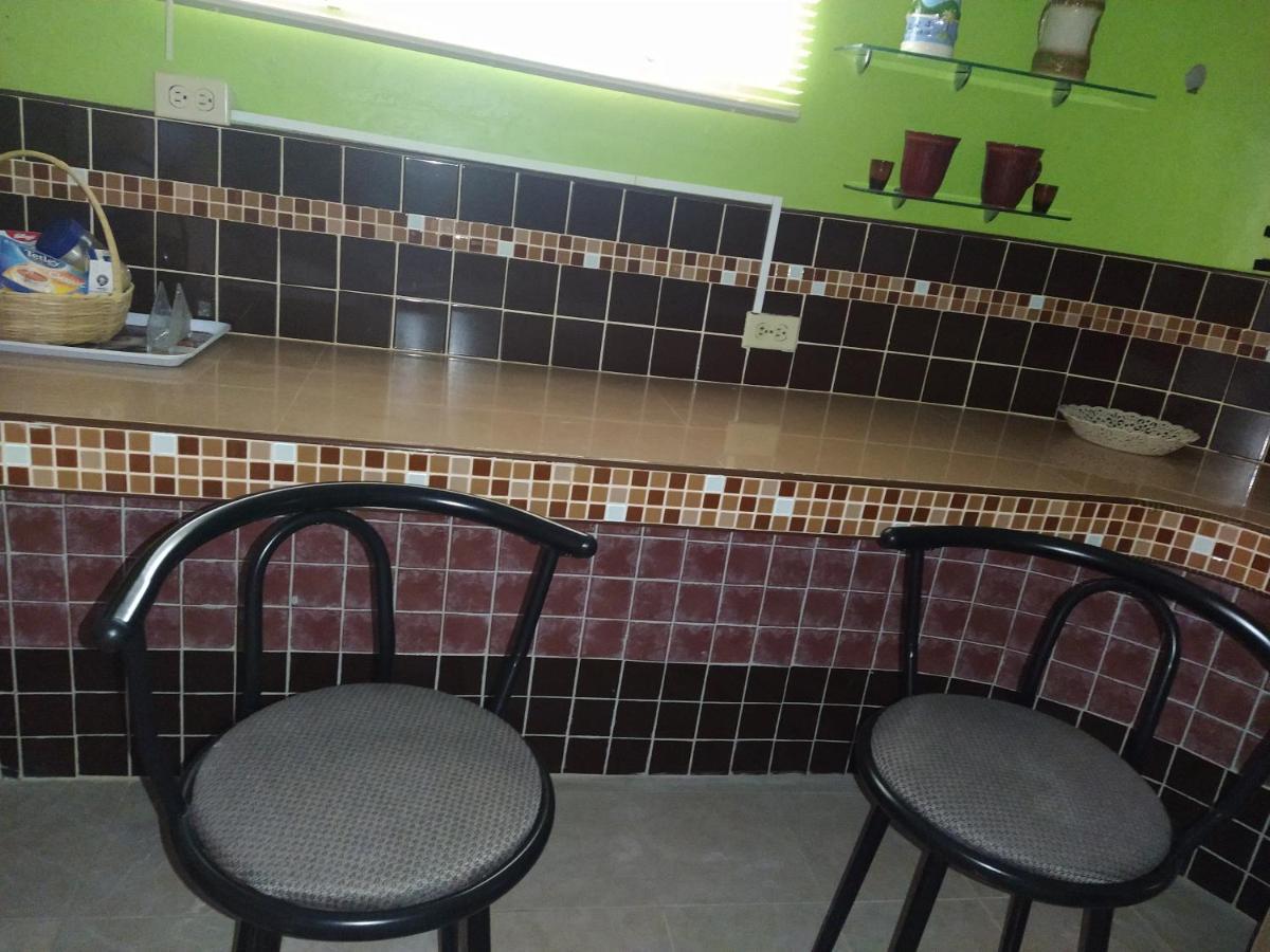 Gables Vacation Rentals With Private Gated Parking Onsite Knockpatrick Экстерьер фото