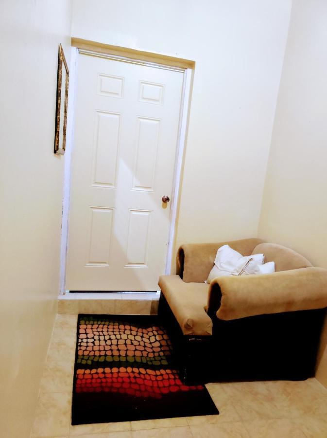 Gables Vacation Rentals With Private Gated Parking Onsite Knockpatrick Экстерьер фото