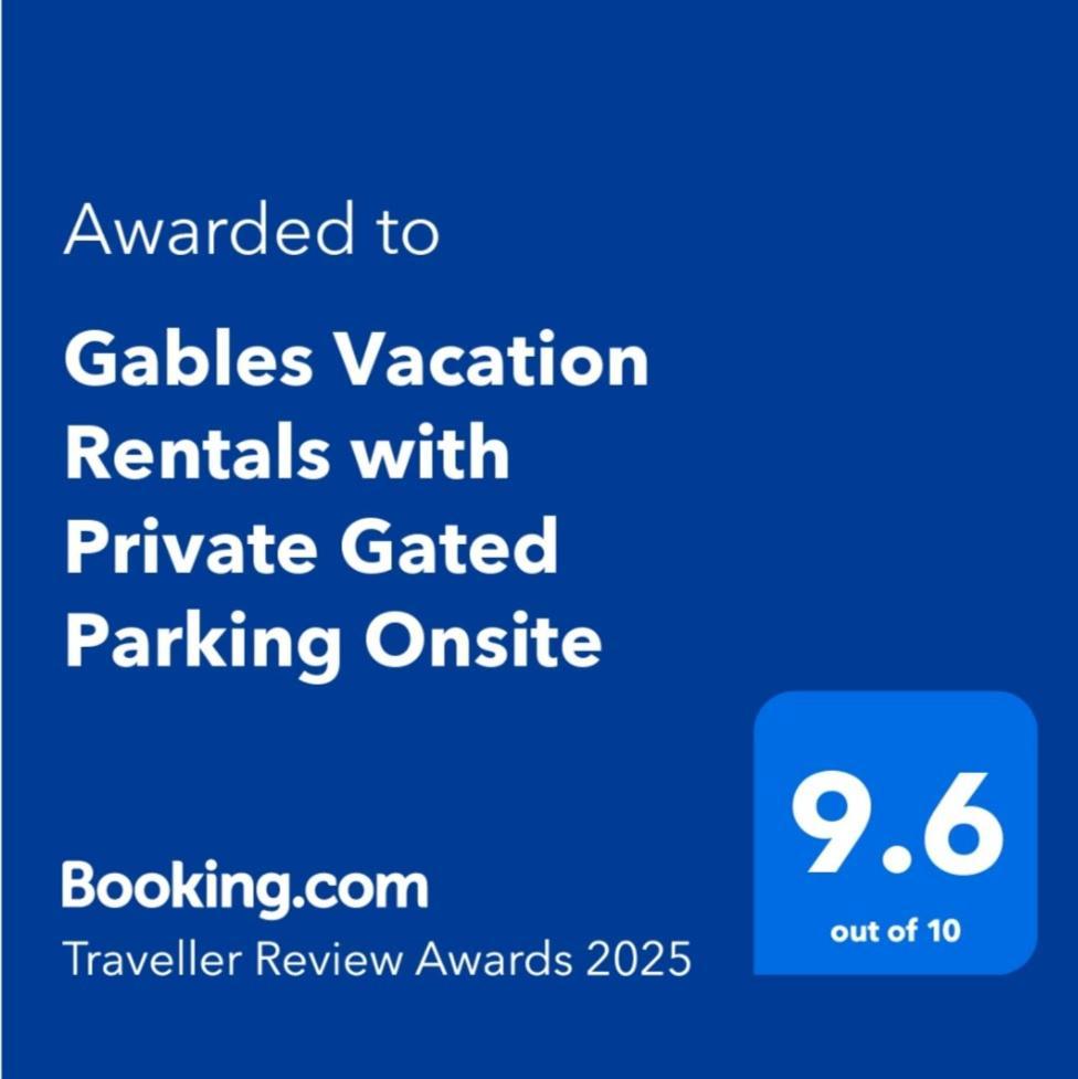 Gables Vacation Rentals With Private Gated Parking Onsite Knockpatrick Экстерьер фото